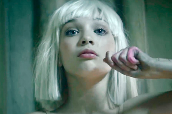 sia-chandelier